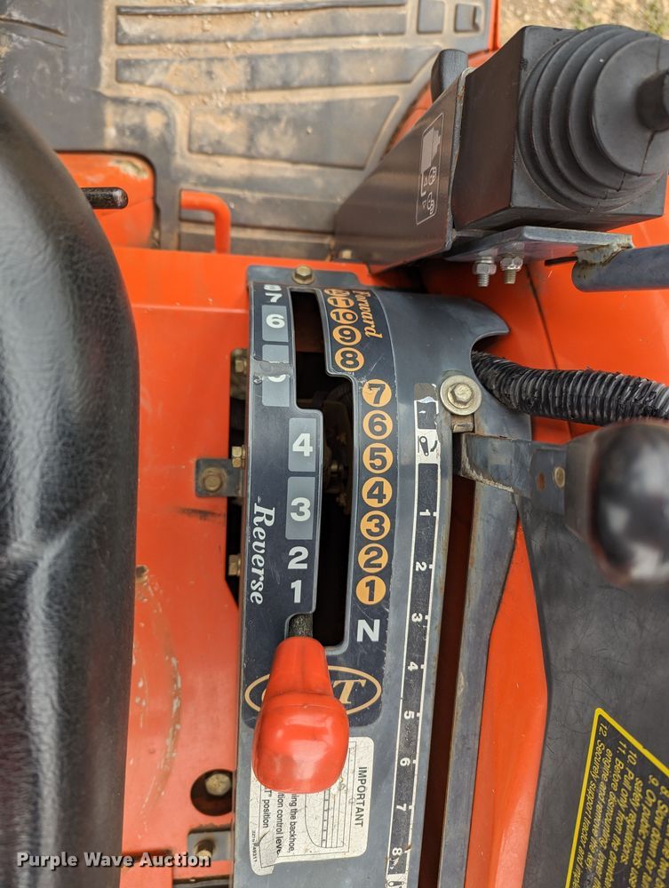 image for item LF9766 2005 Kubota L39TLB  backhoe