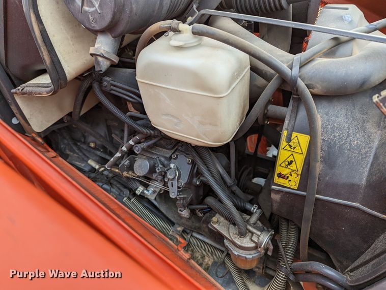 image for item LF9766 2005 Kubota L39TLB  backhoe