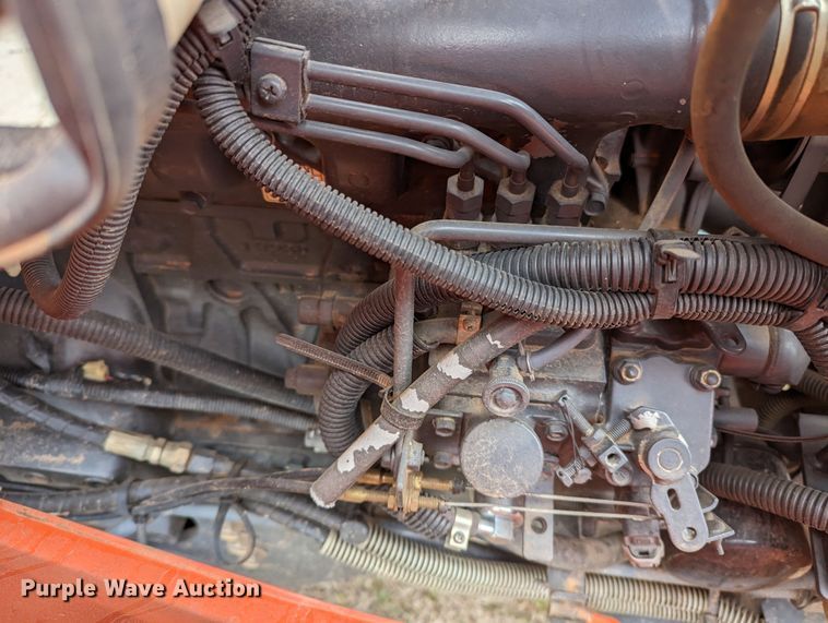 image for item LF9766 2005 Kubota L39TLB  backhoe