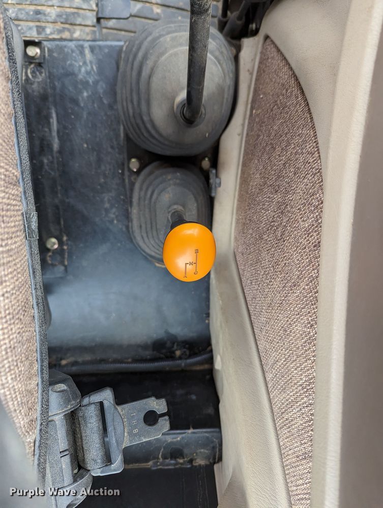 image for item LF9767 2012 John Deere 5083E  MFWD tractor