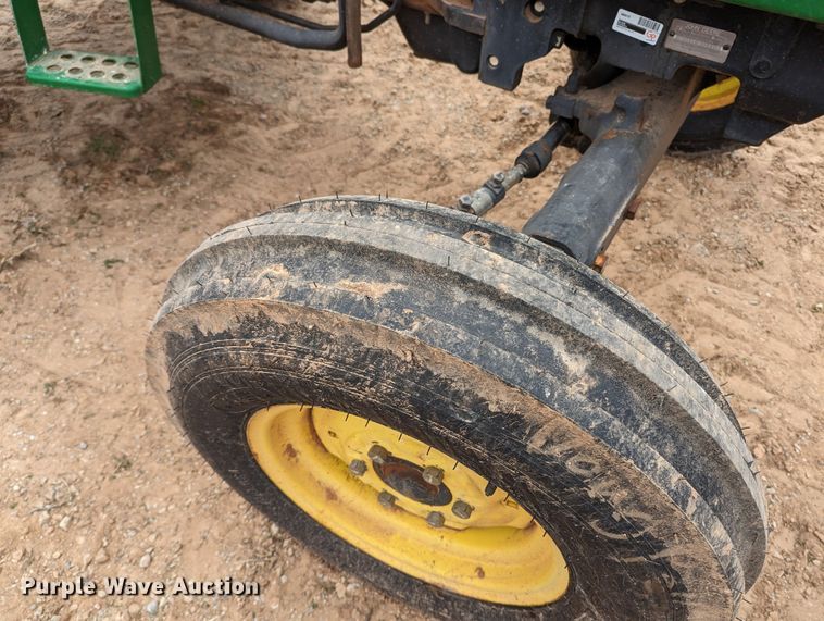 image for item LF9768 2001 John Deere 5210  tractor