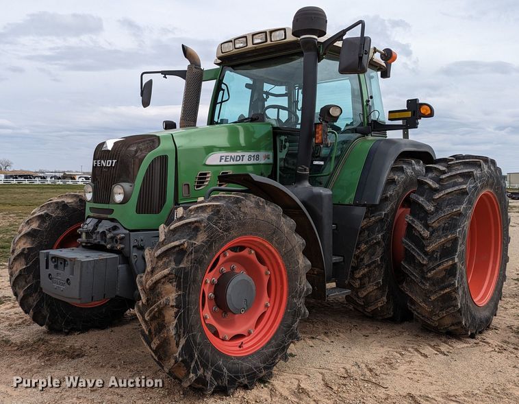 image for item LF9769 2010 Fendt 818  MFWD tractor