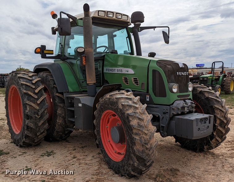 image for item LF9769 2010 Fendt 818  MFWD tractor