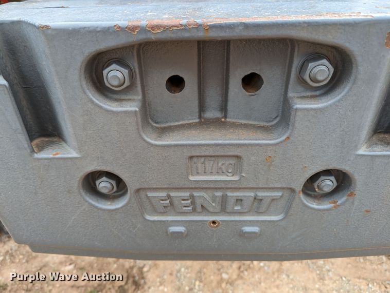 image for item LF9769 2010 Fendt 818  MFWD tractor