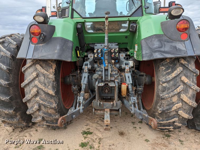 image for item LF9769 2010 Fendt 818  MFWD tractor