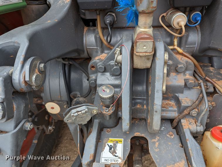 image for item LF9769 2010 Fendt 818  MFWD tractor