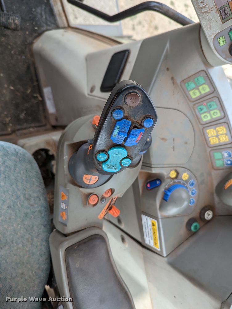 image for item LF9769 2010 Fendt 818  MFWD tractor