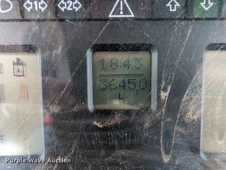 image for item LF9769 2010 Fendt 818  MFWD tractor