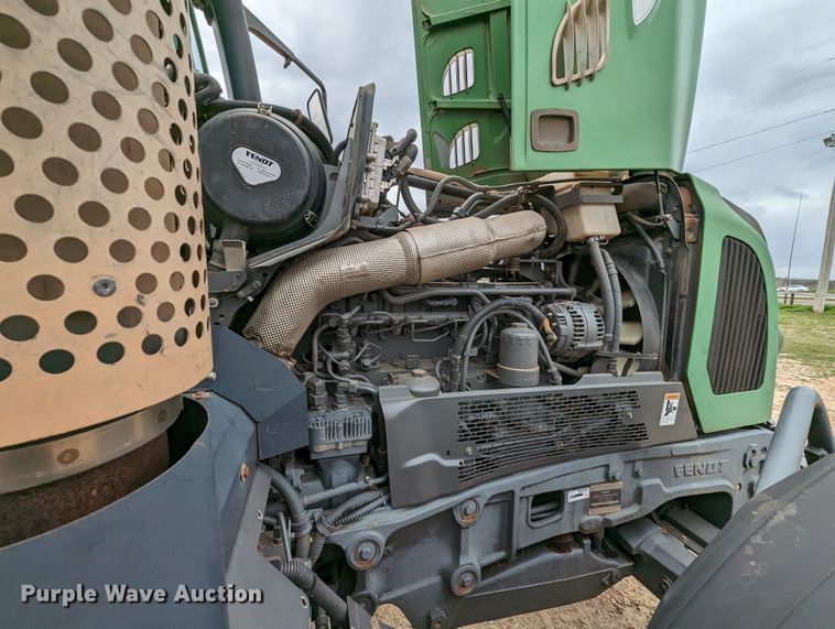 image for item LF9769 2010 Fendt 818  MFWD tractor