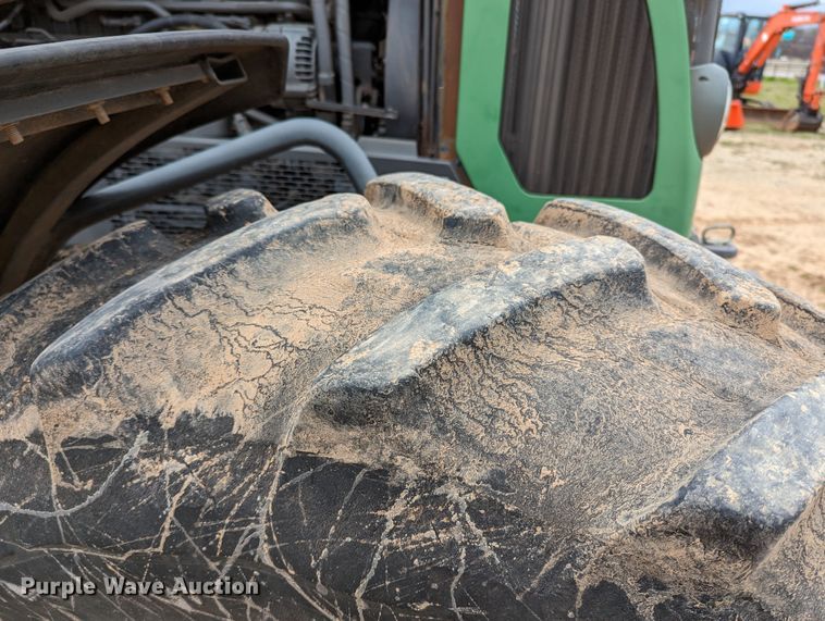 image for item LF9769 2010 Fendt 818  MFWD tractor