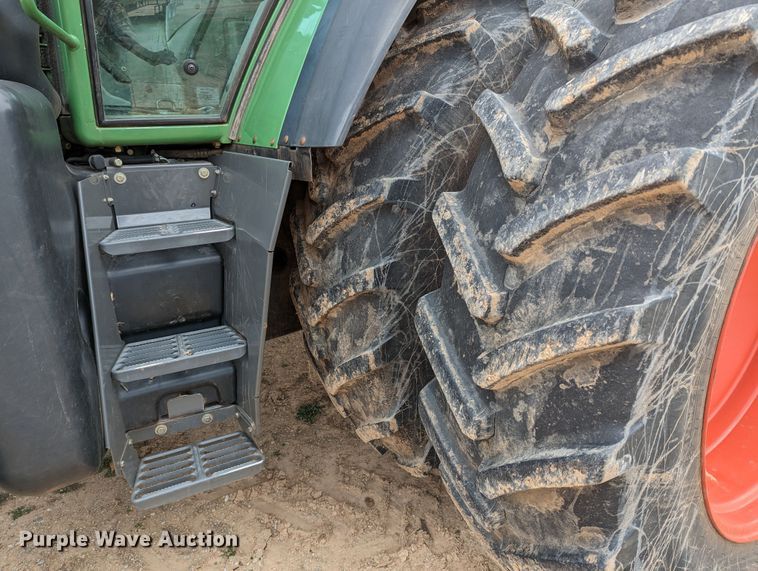 image for item LF9769 2010 Fendt 818  MFWD tractor