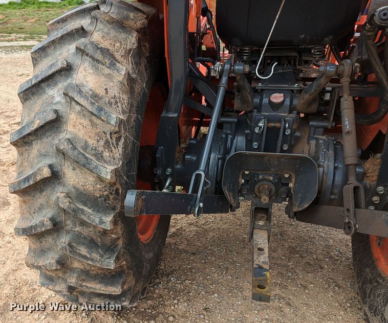 image for item LF9770 2018 Kubota L4701D  MFWD tractor