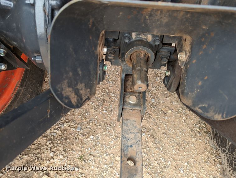 image for item LF9770 2018 Kubota L4701D  MFWD tractor