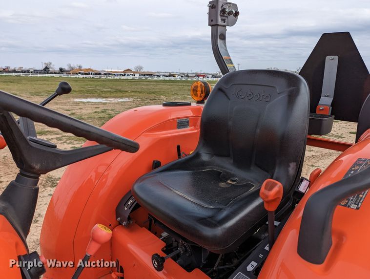 image for item LF9770 2018 Kubota L4701D  MFWD tractor