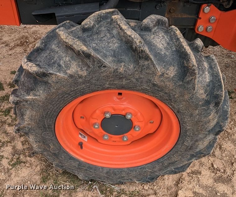 image for item LF9770 2018 Kubota L4701D  MFWD tractor