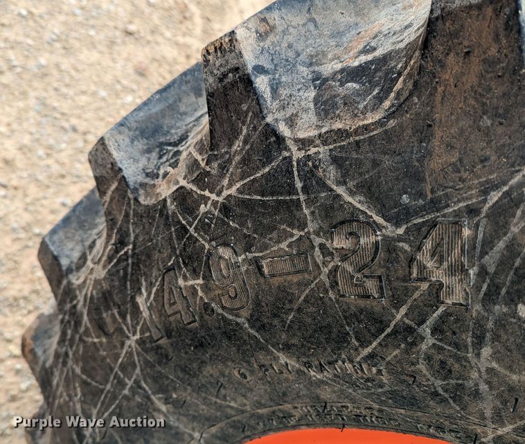 image for item LF9770 2018 Kubota L4701D  MFWD tractor