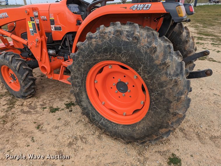 image for item LF9770 2018 Kubota L4701D  MFWD tractor