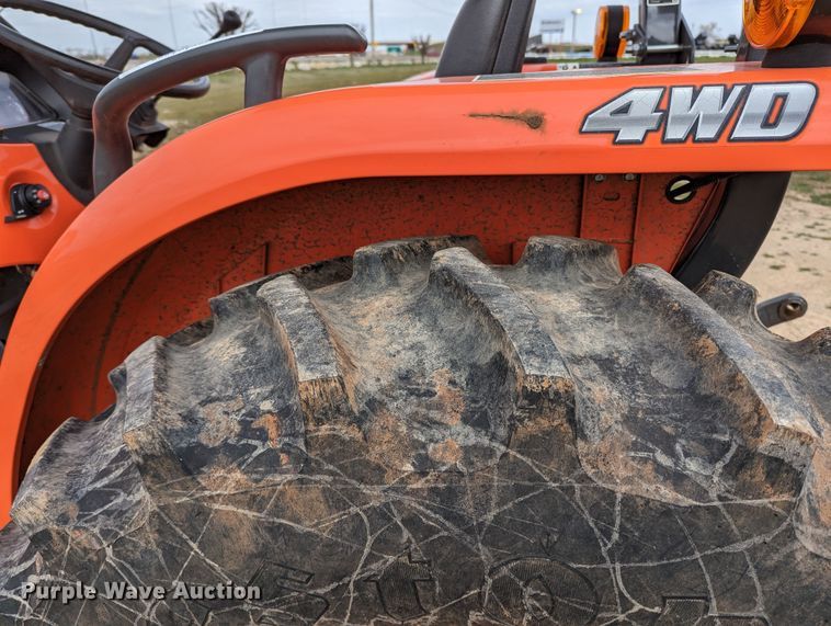 image for item LF9770 2018 Kubota L4701D  MFWD tractor