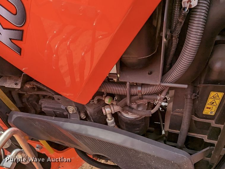 image for item LF9771 2019 Kubota L3301D  tractor