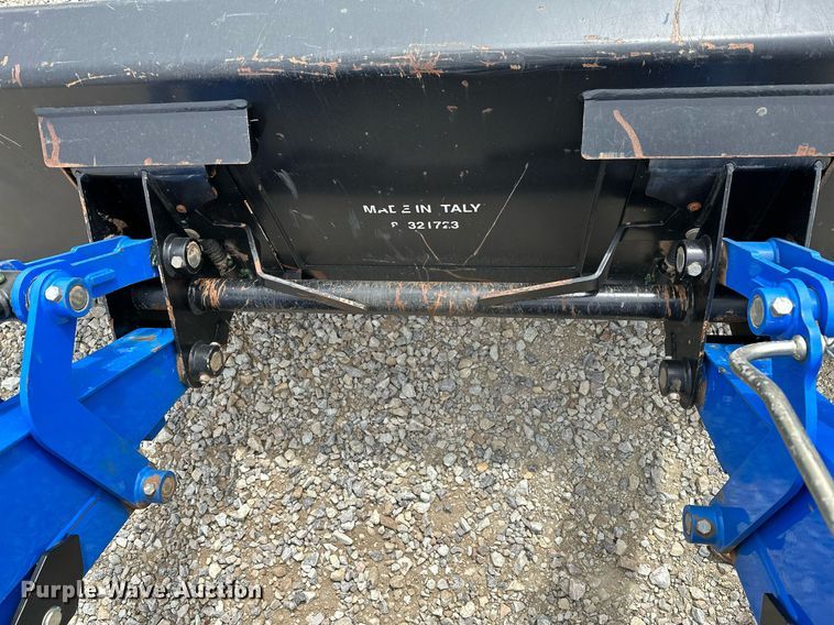 image for item LR9552 2019 New Holland Powerstar 110  MFWD tractor