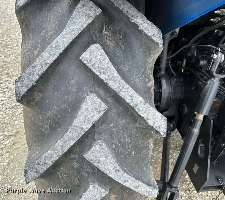 image for item LR9552 2019 New Holland Powerstar 110  MFWD tractor