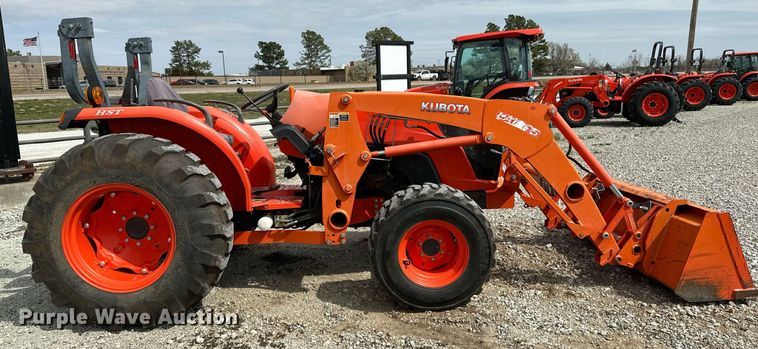 image for item LR9553 2017 Kubota MX5800D  MFWD tractor