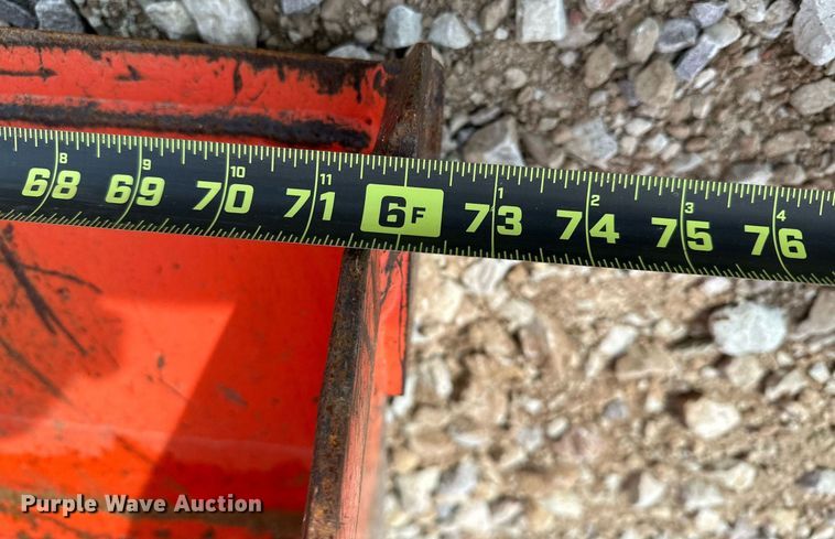 image for item LR9553 2017 Kubota MX5800D  MFWD tractor