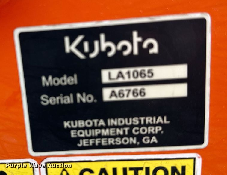 image for item LR9553 2017 Kubota MX5800D  MFWD tractor