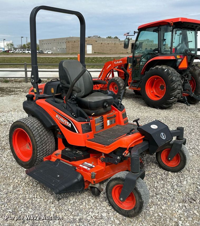 image for item LR9554 2019 Kubota ZD1211  ZTR lawn mower