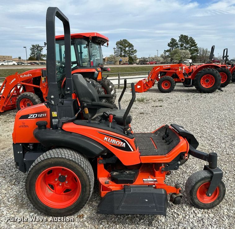 image for item LR9554 2019 Kubota ZD1211  ZTR lawn mower