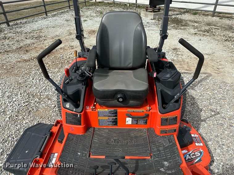 image for item LR9554 2019 Kubota ZD1211  ZTR lawn mower