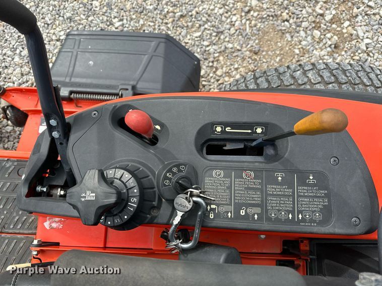 image for item LR9554 2019 Kubota ZD1211  ZTR lawn mower