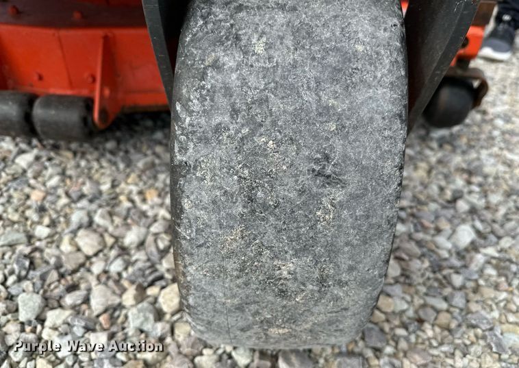 image for item LR9554 2019 Kubota ZD1211  ZTR lawn mower