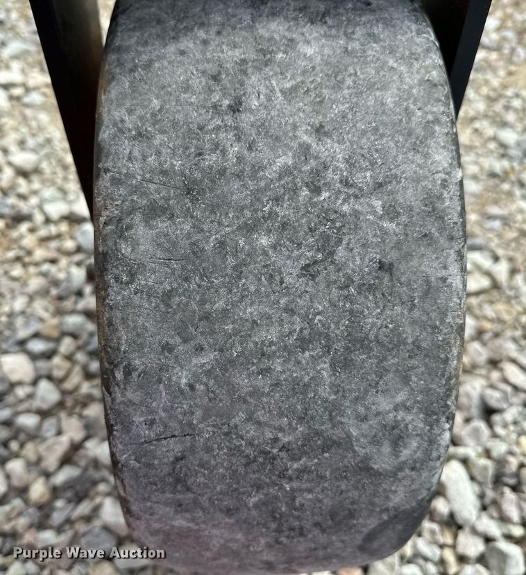 image for item LR9554 2019 Kubota ZD1211  ZTR lawn mower