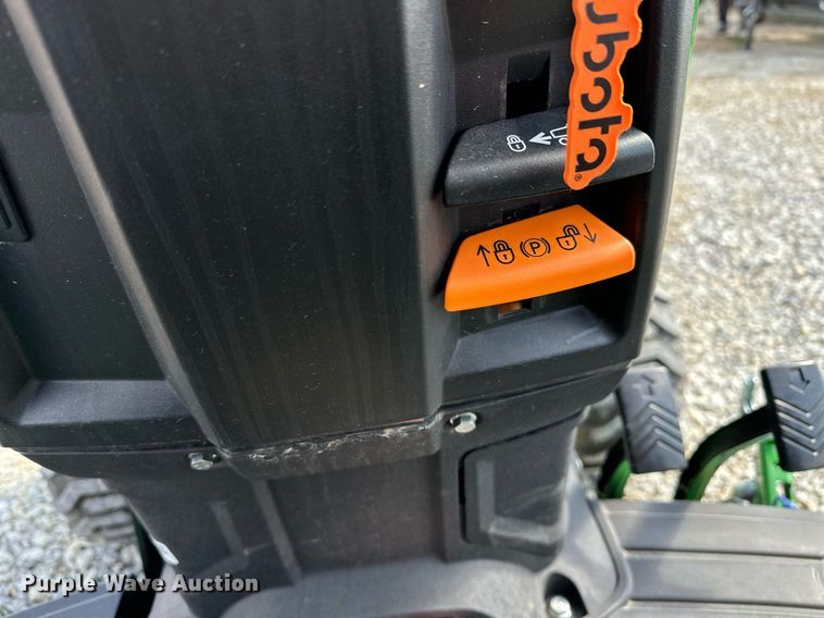 image for item LR9555 John Deere 1025R  MFWD tractor