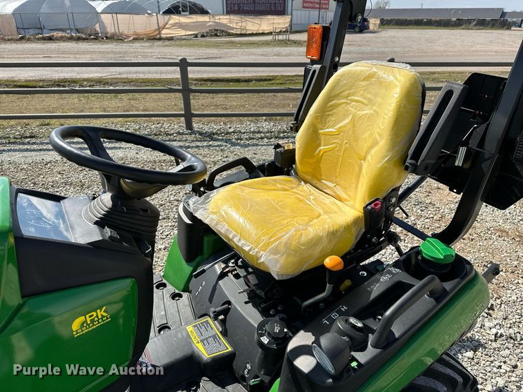 image for item LR9555 John Deere 1025R  MFWD tractor