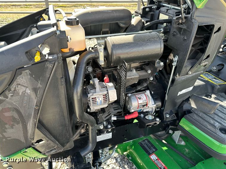 image for item LR9555 John Deere 1025R  MFWD tractor