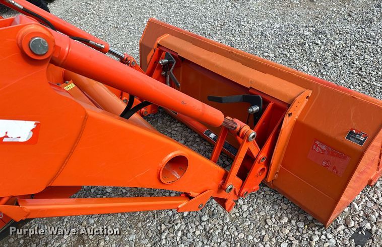 image for item LR9556 2016 Kubota MX5200  MFWD tractor