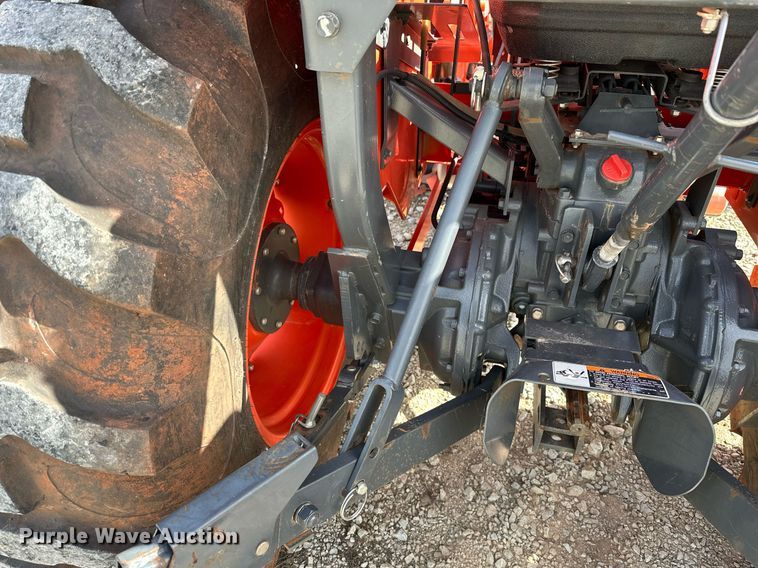 image for item LR9556 2016 Kubota MX5200  MFWD tractor