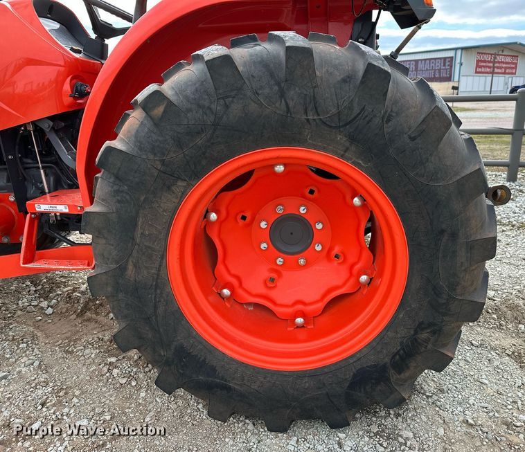 image for item LR9556 2016 Kubota MX5200  MFWD tractor