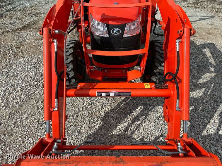 image for item LR9557 2020 Kubota L2501D  MFWD tractor