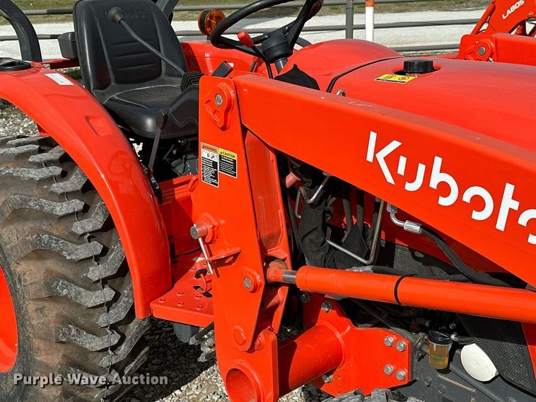 image for item LR9557 2020 Kubota L2501D  MFWD tractor