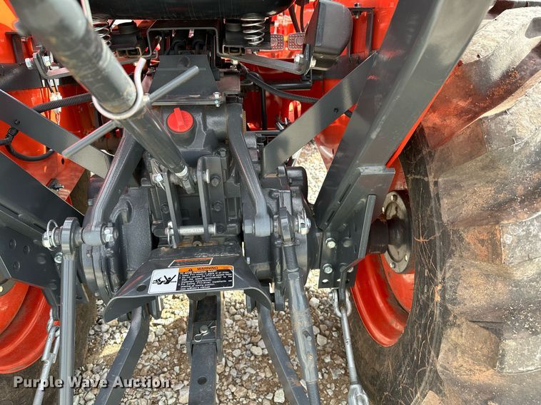 image for item LR9557 2020 Kubota L2501D  MFWD tractor