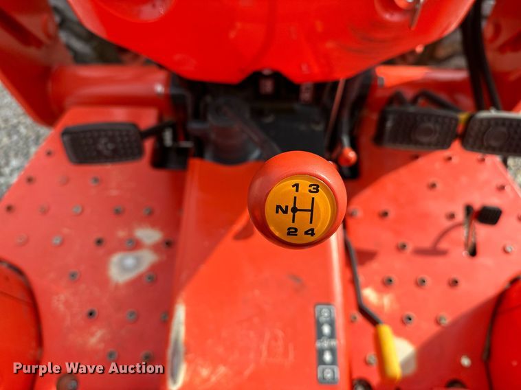 image for item LR9557 2020 Kubota L2501D  MFWD tractor