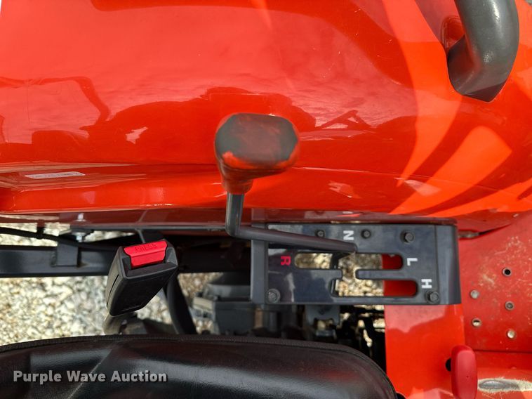 image for item LR9557 2020 Kubota L2501D  MFWD tractor