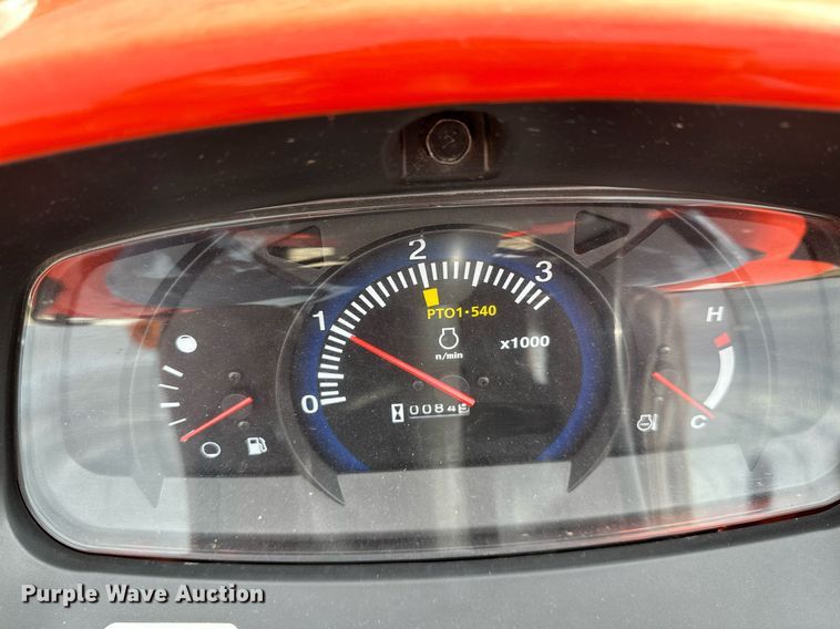 image for item LR9557 2020 Kubota L2501D  MFWD tractor