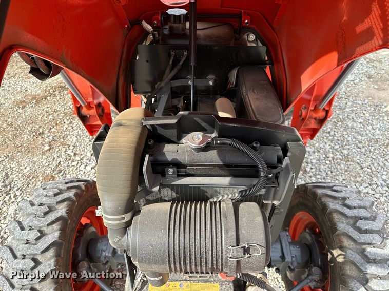 image for item LR9557 2020 Kubota L2501D  MFWD tractor