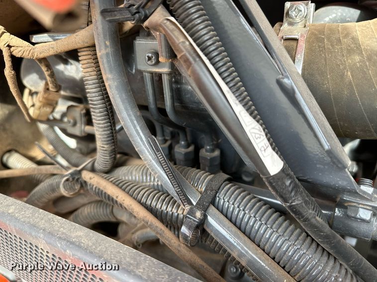 image for item LR9557 2020 Kubota L2501D  MFWD tractor