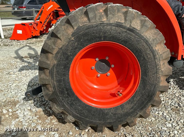 image for item LR9557 2020 Kubota L2501D  MFWD tractor