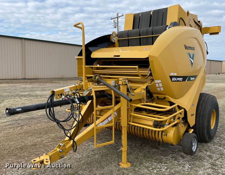 image for item MM9385 2019 Vermeer 604PR Silage Special round baler